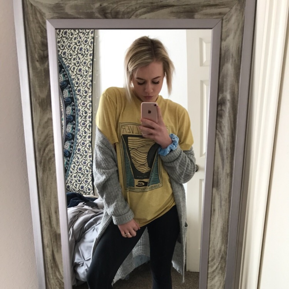 Meet your Posher, Abbie